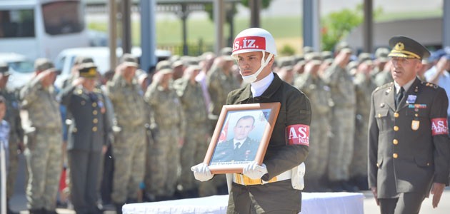 Şehit Yüzbaşı için Mardin’de tören