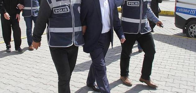 Ereğli’de 9 öğretmen gözaltına alındı