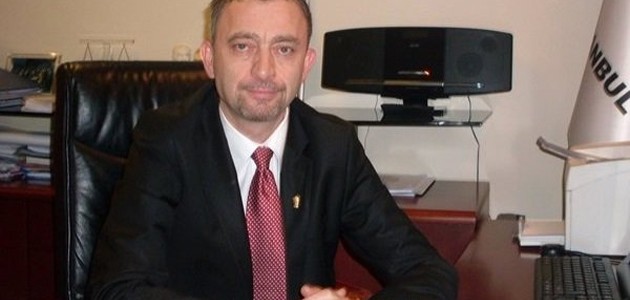 Ümit Kocasakal, baro başkanlığına aday olmayacağını duyurdu