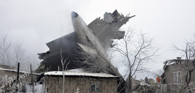Bişkek’te kargo uçağı düştü: 32 ölü, 4 yaralı