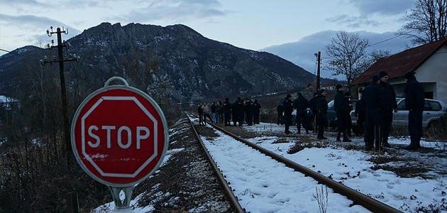 Kosova ile Sırbistan arasında tren krizi