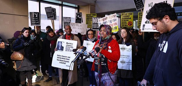 Trump’ın vize sınırlaması Chicago’da protesto edildi