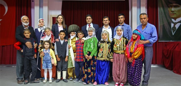 Sefaköy İlkokulu Tiyatro ekibinin büyük başarısı!