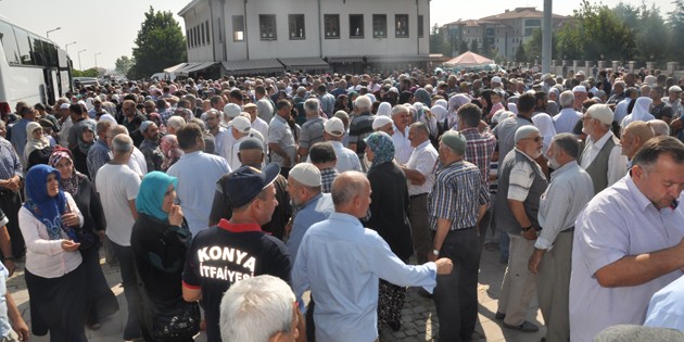 Konya’da hacı adayları kutsal topraklara uğurlandı