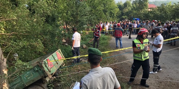 İşçileri taşıyan traktör devrildi: 7 ölü, 10 yaralı