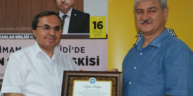 TYB Konya’da din siyaset ilişkisi konuşuldu