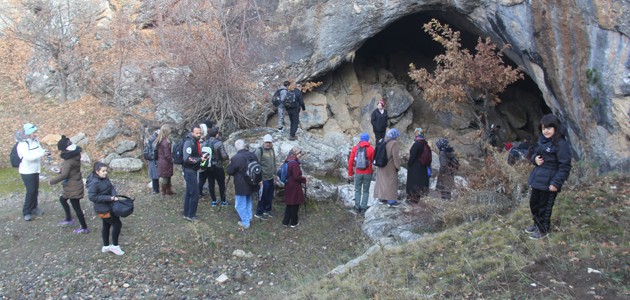 Doğaseverlere Çamlık mağaraları tanıtıldı