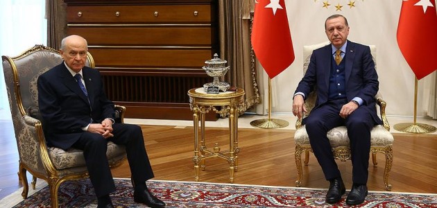 Cumhurbaşkanı Erdoğan ile Bahçeli Zeytin Dalı Harekatı’nı görüştü