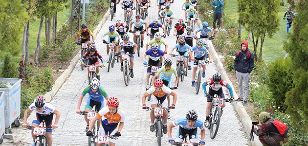 UCI Dağ Bisikleti Avrupa Şampiyonası yarışları Konya’da yapıldı