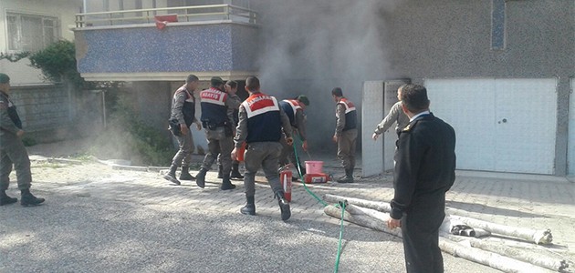 Konya’daki yangına jandarma müdahalesi!