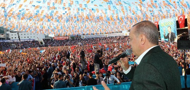 Cumhurbaşkanı Erdoğan: Askerlerimiz Münbiç etrafında devriye gezmeye başladı