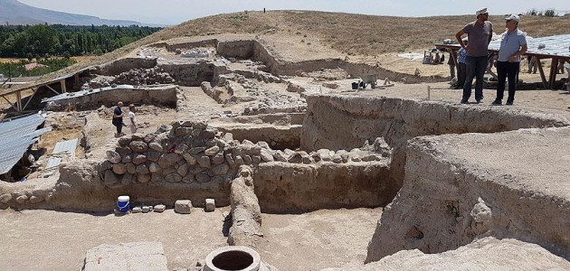 Kınık Höyük’te bir tapınak daha bulundu