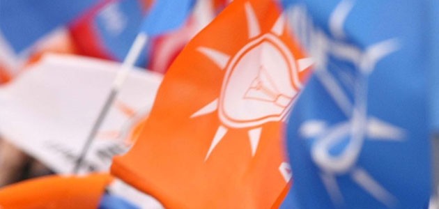 AK Parti 1 büyükşehir ve 13 il adayını açıkladı
