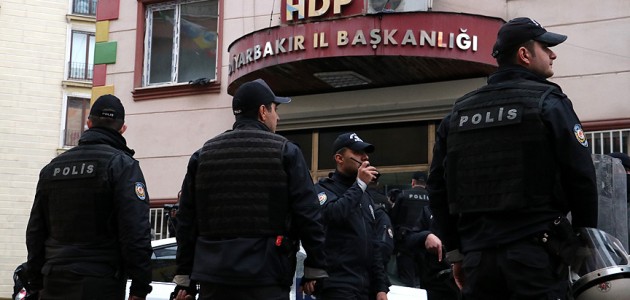 Diyarbakır’da terör operasyonu: 25 gözaltı