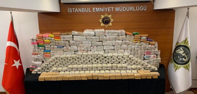 İstanbul’da 850 kilogram eroin ele geçirildi