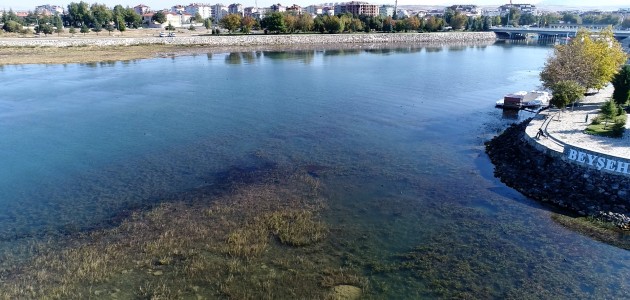 Beyşehir Gölü su seviyesine yağış dopingi