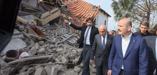 ’Depremde hasar gören evlerle ilgili çalışmalar en yakın zamanda başlayacak’