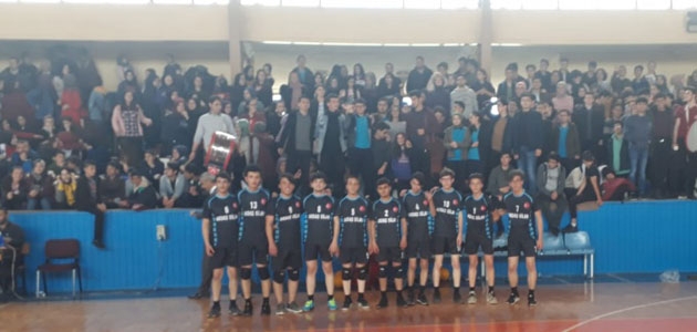 Beyşehir’in voleyboldaki şampiyon okulu belli oldu