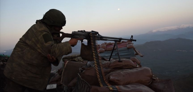 Şırnak’ta PKK’lı 4 terörist teslim oldu
