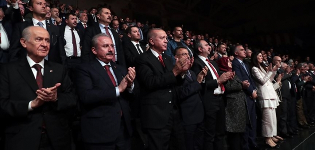 Cumhurbaşkanı Erdoğan ’1919 Bitmeyen Yolculuk’ drama sahne gösterimi programını izledi