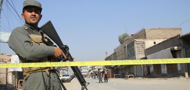Afganistan’da bayram namazı çıkışında bombalı saldırı: 2 ölü