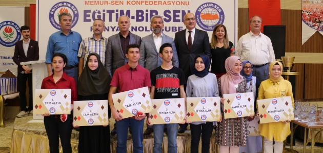 Konya’da ‘Bir Bilenle Bilge Nesil’ yarışmasının ödülleri sahiplerini buldu
