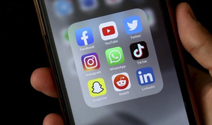 Rusya’dan Twitter Facebook ve WhatsApp’a para cezası