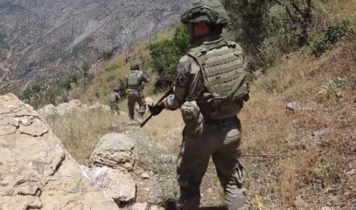 Mehmetçik “imkansız“ denilen mağaraya girdi: 12 terörist öldürüldü