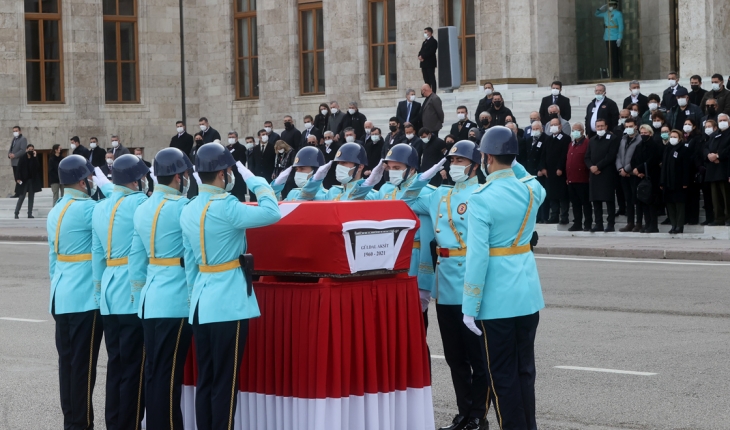 Güldal Akşit için Meclis’te cenaze töreni düzenlendi