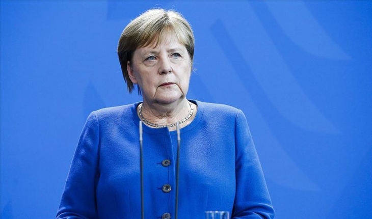 Angela Merkel’den Rusya’ya kınama