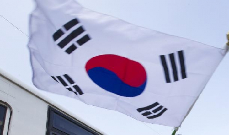 Güney Kore, Kuzey’in devriye botuna uyarı ateşi açtı
