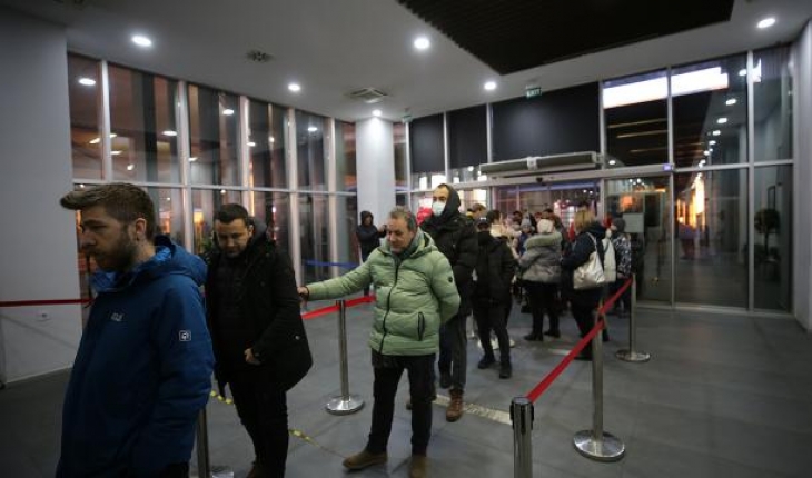 Mariupol’deki 65 Türk vatandaşı tahliye edildi