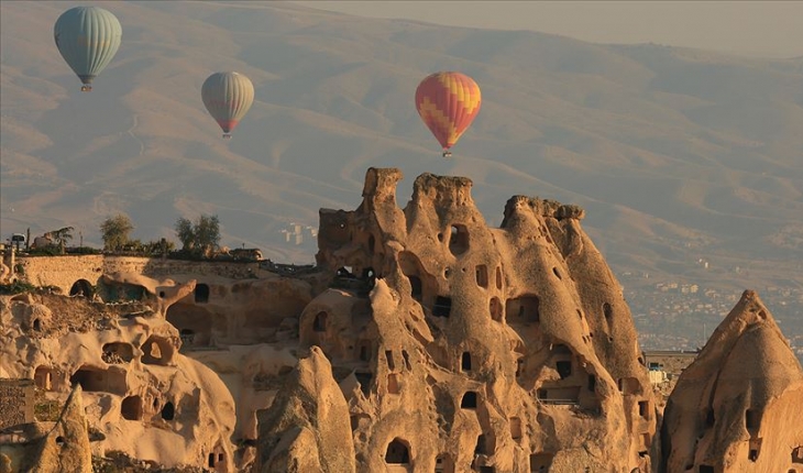 Kapadokya’da balon turlarına “şiddetli rüzgar“ engel oldu