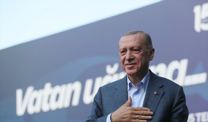 Cumhurbaşkanı Erdoğan’dan gençlere KYK burslarıyla ilgili müjde