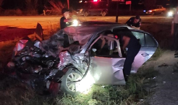 Otomobil ile Tır çarpıştı: Kazada uzman çavuş ağır yaralandı