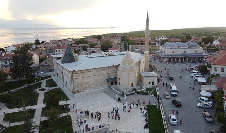 723 yıllık Eşrefoğlu Camisi'ni 2 ayda 81 bin kişi ziyaret etti