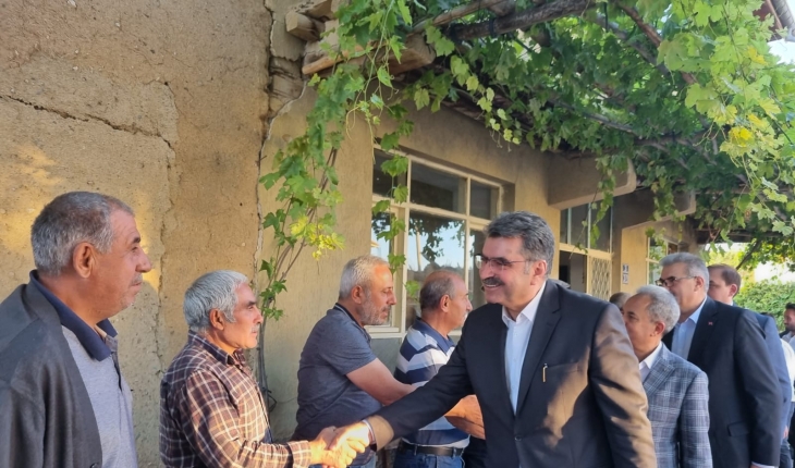 AK Parti Konya Milletvekili Orhan Erdem Akşehir'de vatandaşlarla görüştü