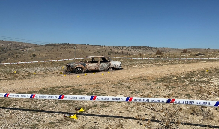 Afyonkarahisar’daki yanan araçta 2 ceset bulundu