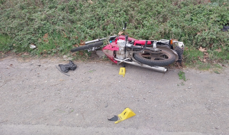 Devrilen motosikletteki 2 lise öğrencisi öldü