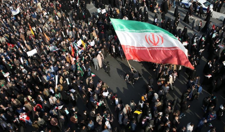 İran’daki gösterilerle ilgili yargılanan 18 yaşındaki genç idama mahkum edildi