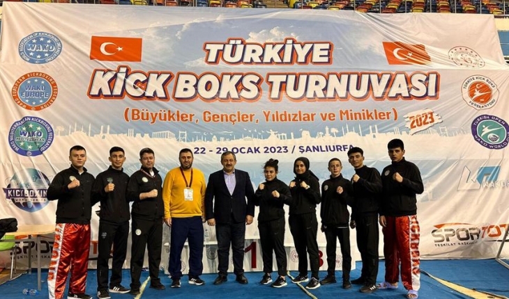 Meramlı Kıck Boksçular Türkiye Şampiyonası’ndan dört madalya ile döndü