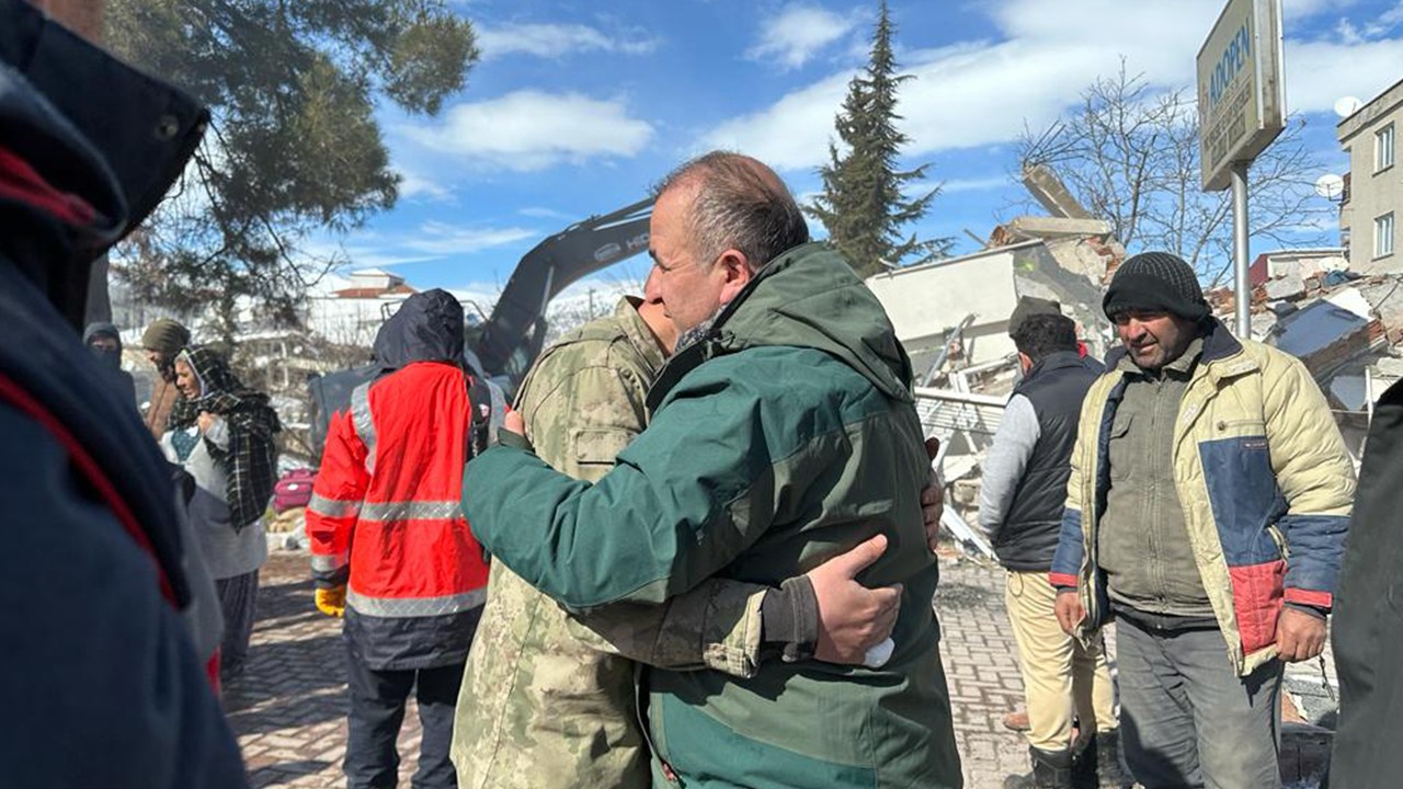 Depremin vurduğu Adıyaman Gölbaşı'nda 261 kişi sağ kurtarıldı