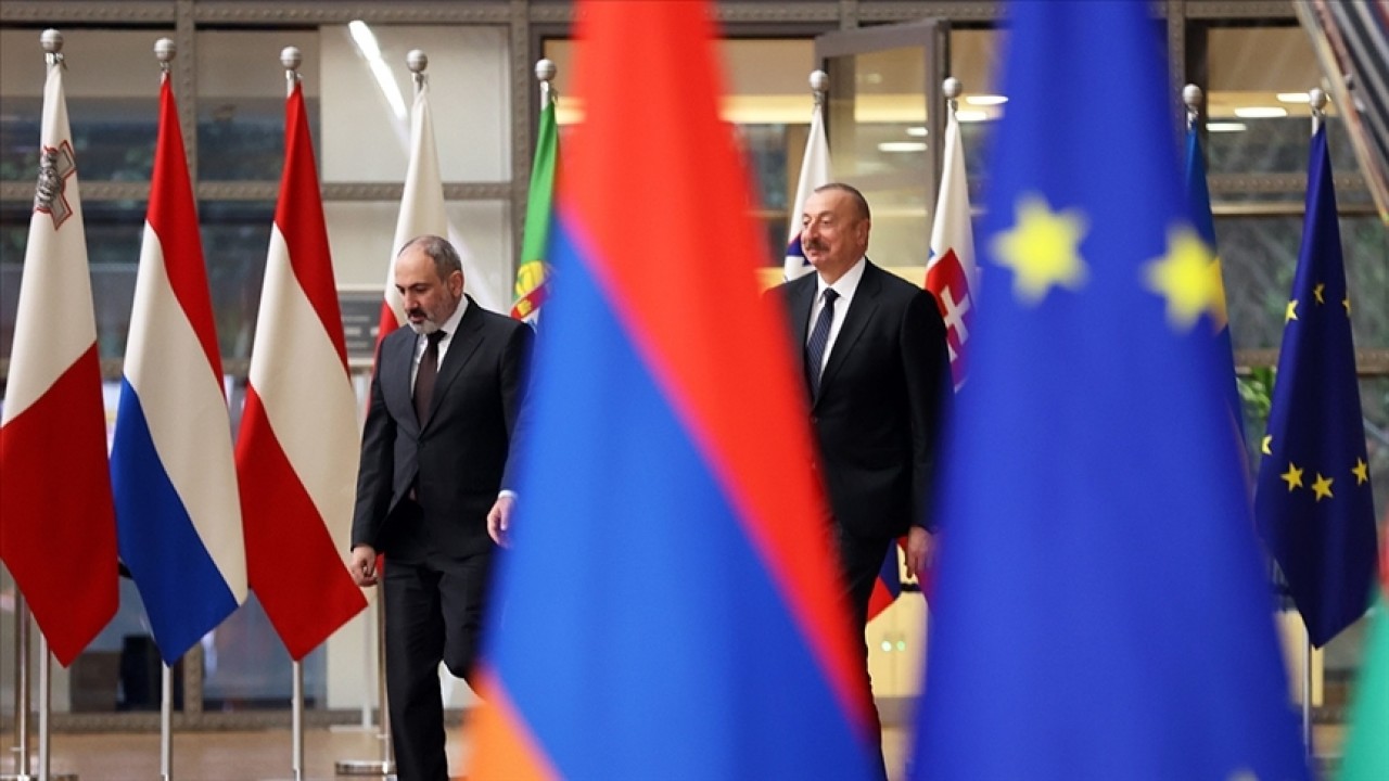 Ermenistan Başbakanı, Azerbaycan'la barış görüşmelerinden ümitli