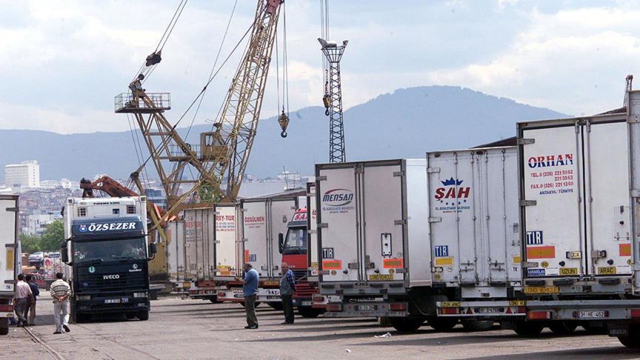 İçişleri Bakanlığı deprem bölgesindeki nakliye firmalarının taşıma tarifelerini belirledi