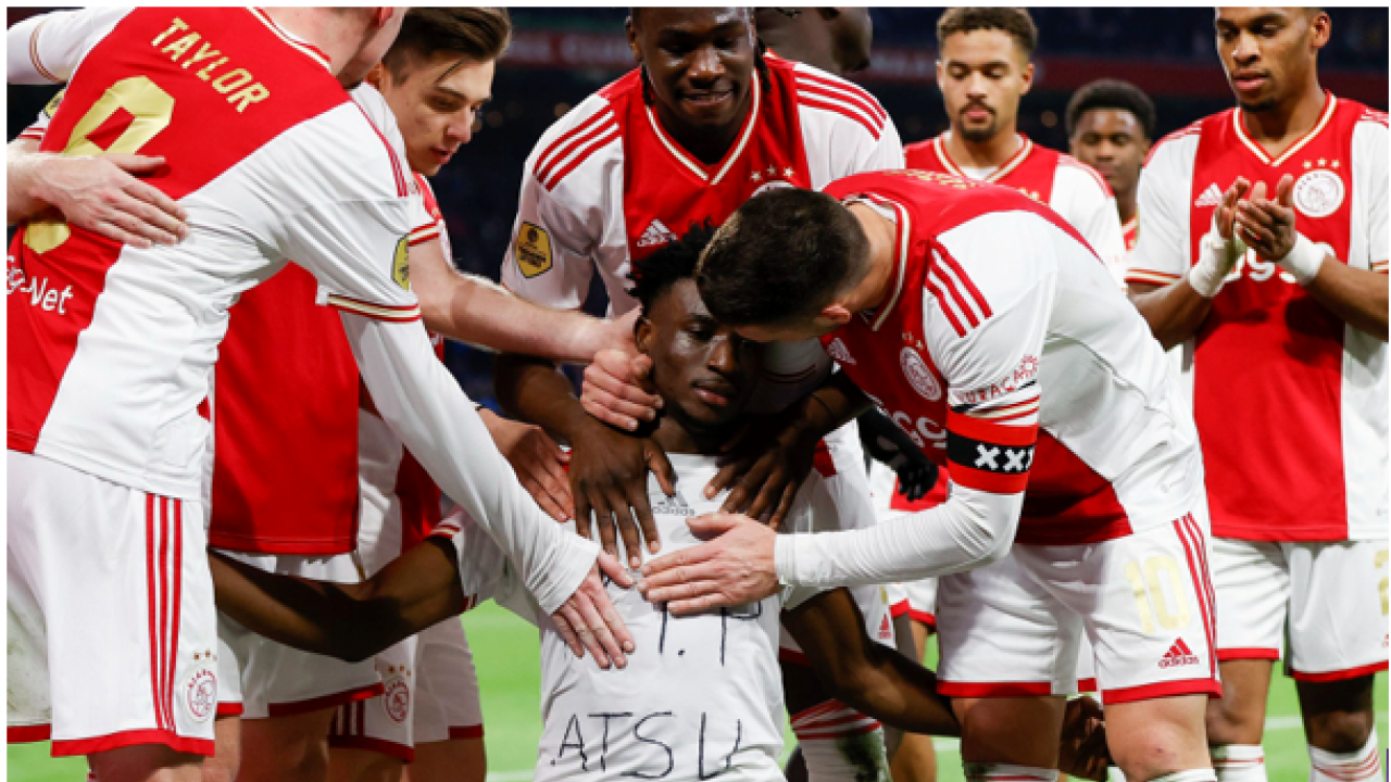 Ajaxlı futbolcu Muhammed Kudus, attığı golü Christian Atsu'ya adadı
