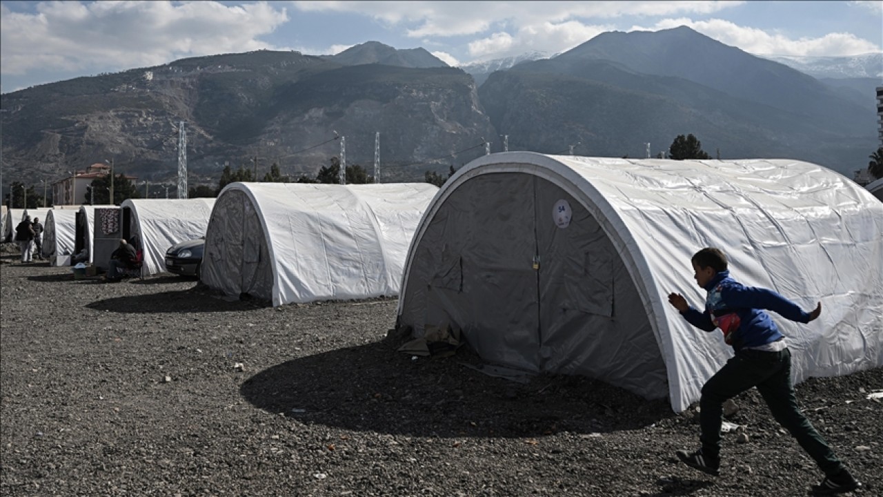 Hatay Dörtyol’da depremzedeler için çadır kent kurulacak