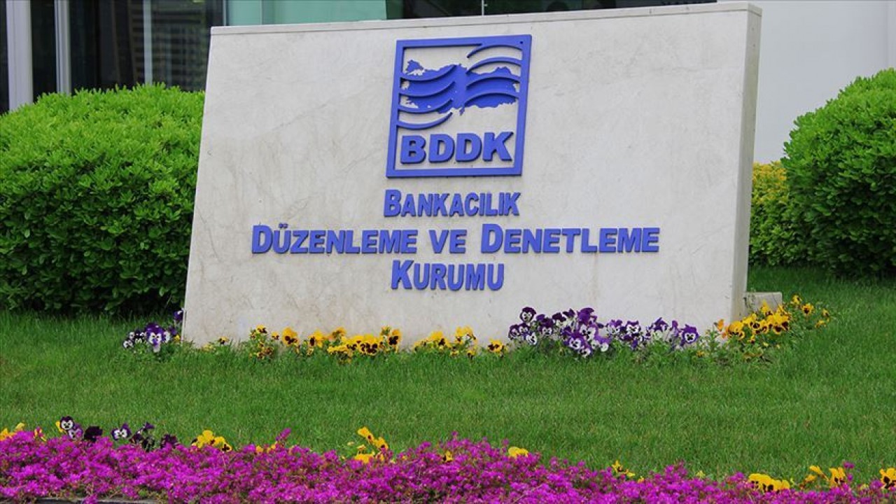 BDDK, bankaların net döviz pozisyonunun öz kaynakları içindeki payında üst sınırı yüzde 10'a yükseltti