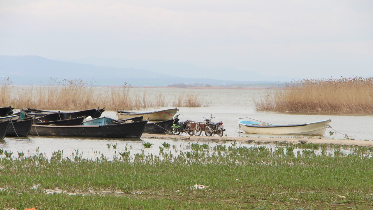 Kuş Gölü'ndeki kuraklık balıkçıları olumsuz etkiledi