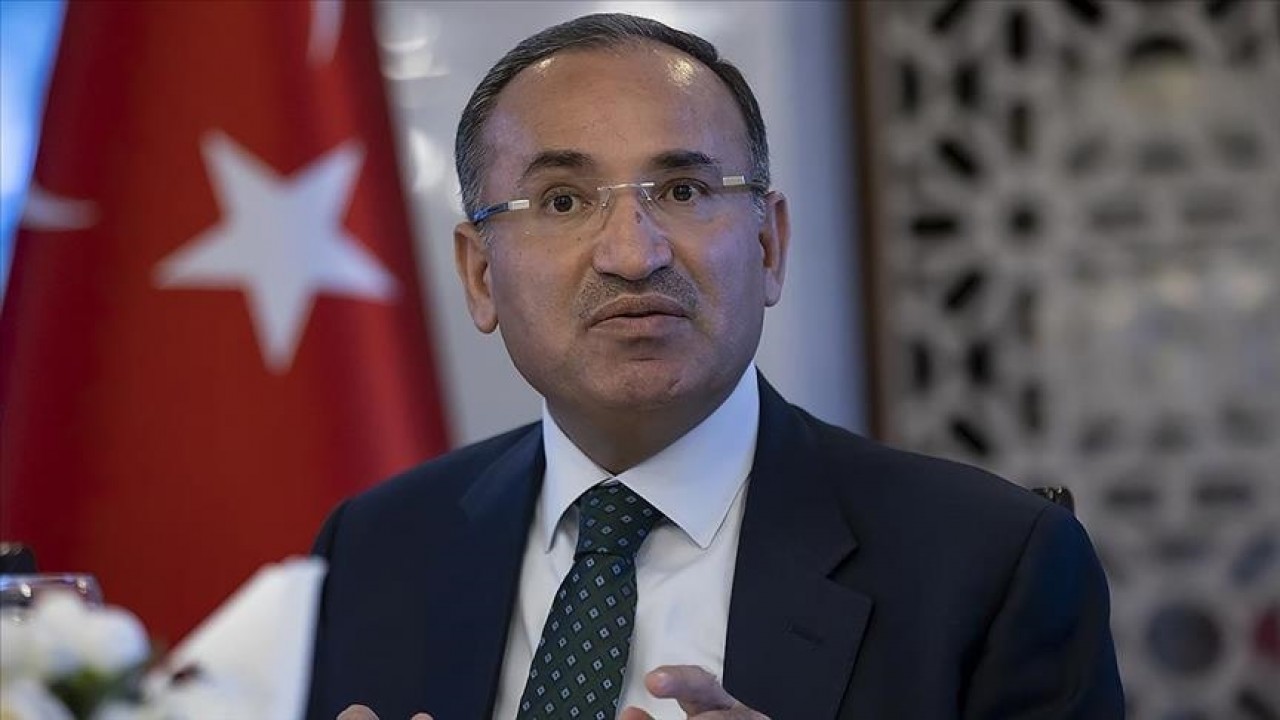 Adalet Bakanı Bozdağ: Sayın Akşener'i özür dilemeye davet ediyorum