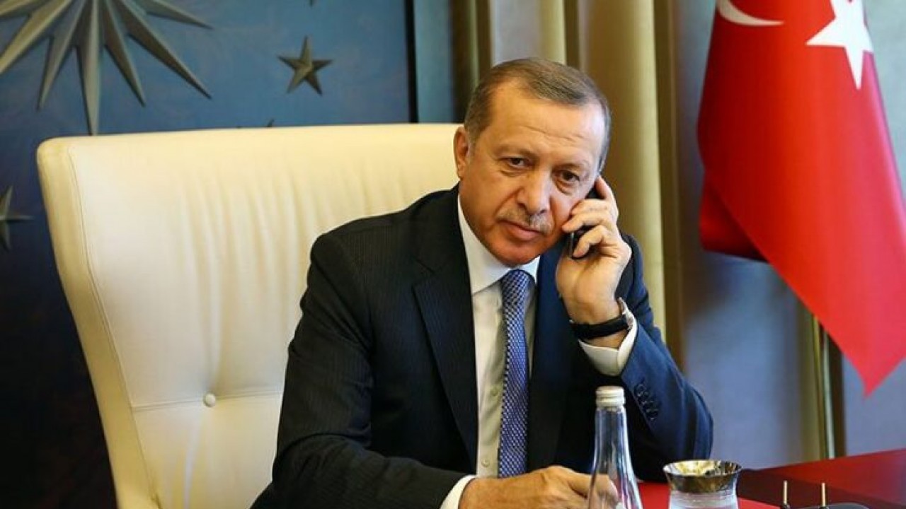 Cumhurbaşkanı Erdoğan’dan A Milli Futbol Takımı’na tebrik telefonu